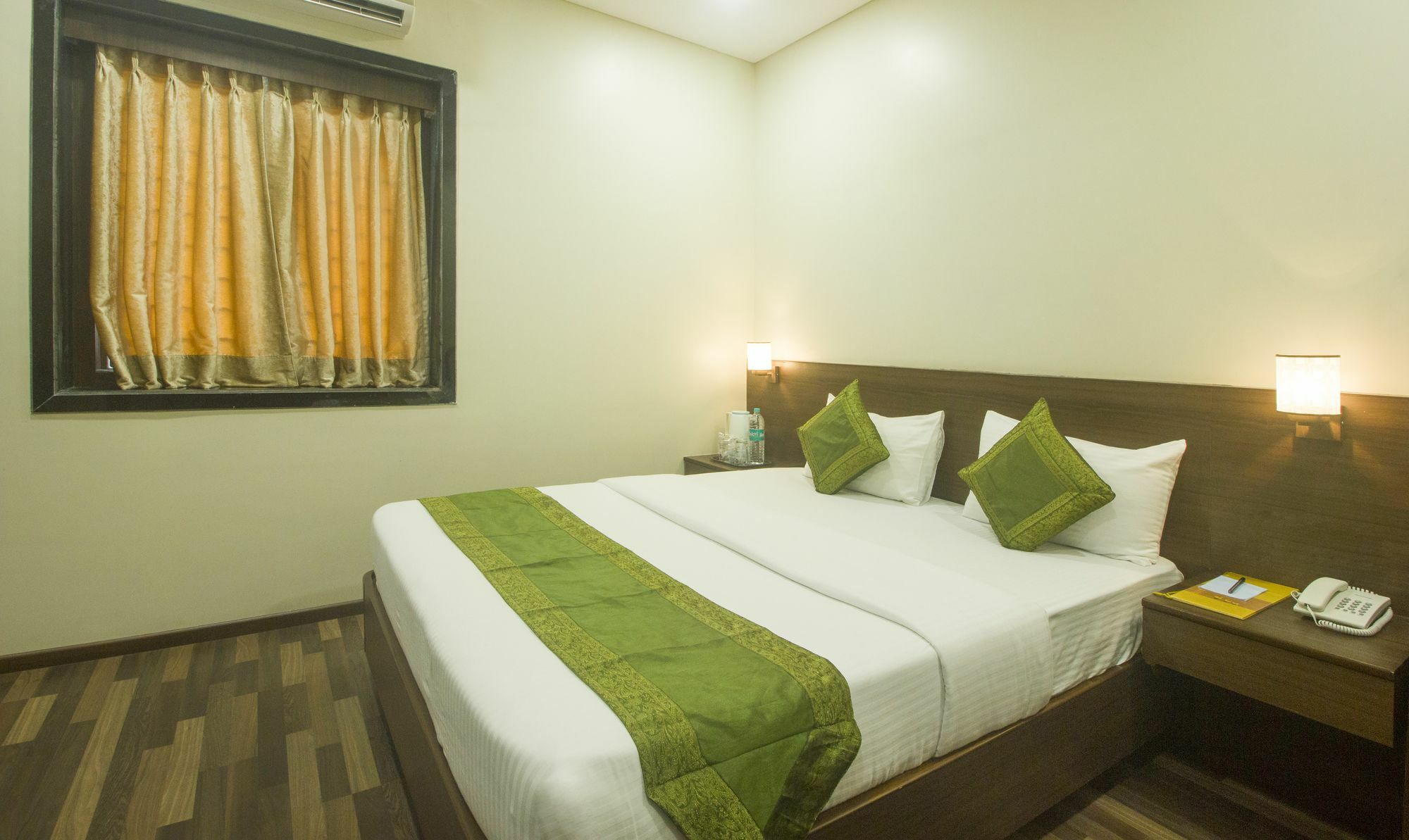 Treebo Trend Rosewood Hotell Mumbai Eksteriør bilde